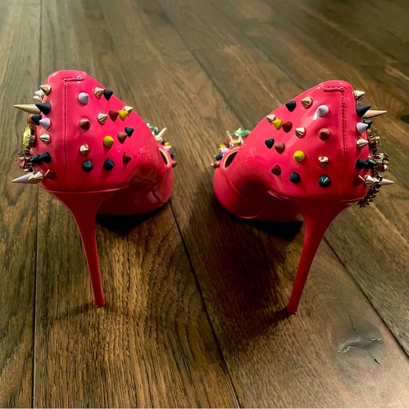 Like new embellished pink Steve Madden heels - Picture 2 of 5